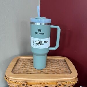 40 oz stanley tumbler